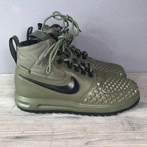 Nike LF1 Duckboot Olive Green size 9.5